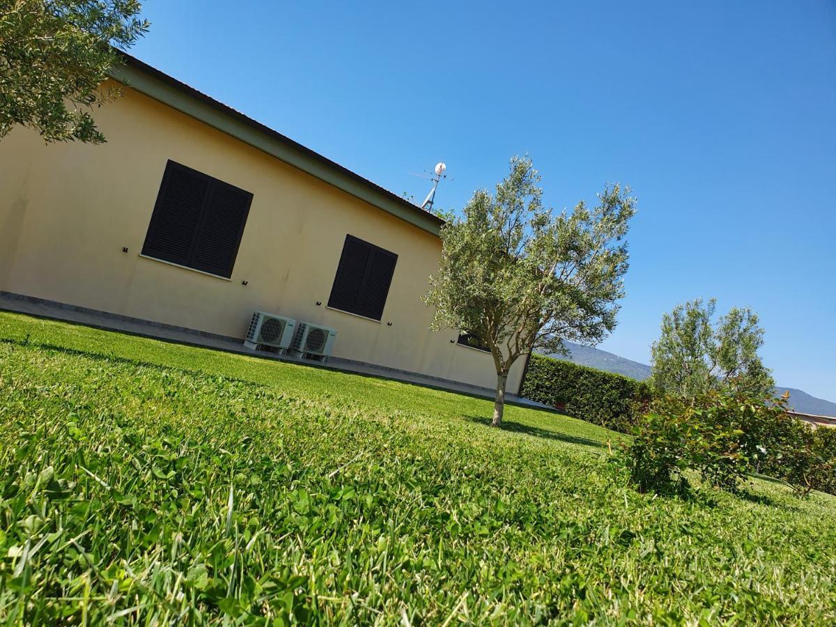 Agriturismo Severini Фонтебланда Екстер'єр фото